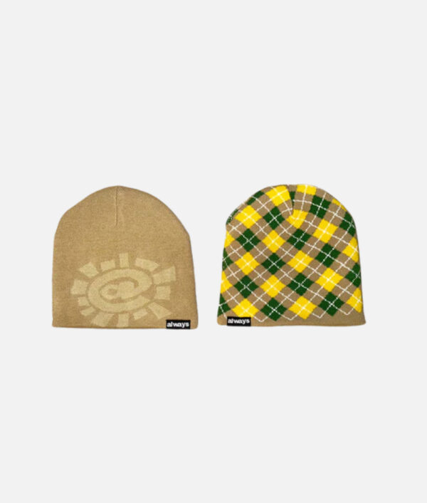 Adwysd Reversible Cuff Beanie – sand/tartan